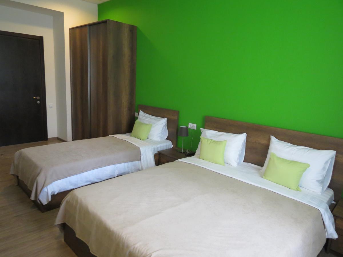 Your Home Hotel Tbilisi Exterior foto