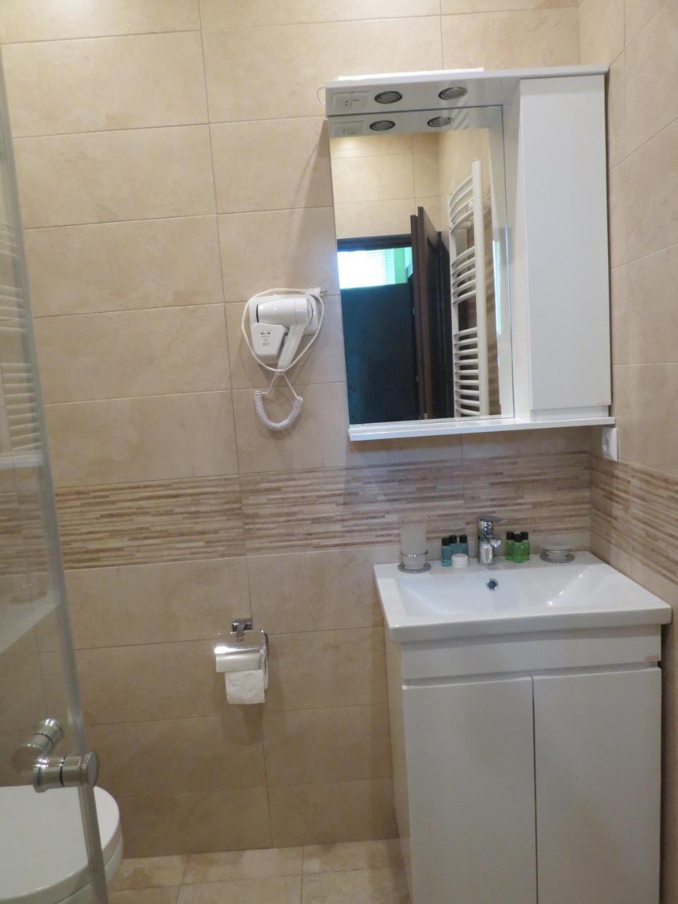 Your Home Hotel Tbilisi Exterior foto